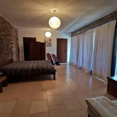 Villa Saronic Citadel Seaside With Pool And 400mbps Starlink Internet *